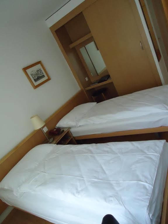 Des Alpes Center 3*